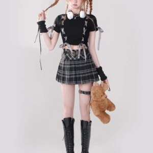 Maxct &Dark Coquette Crop Top