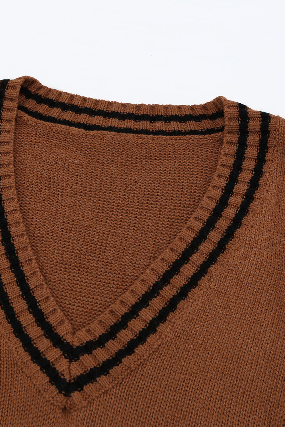 Maxct &Striped Trim V-Neck Sweater Vest