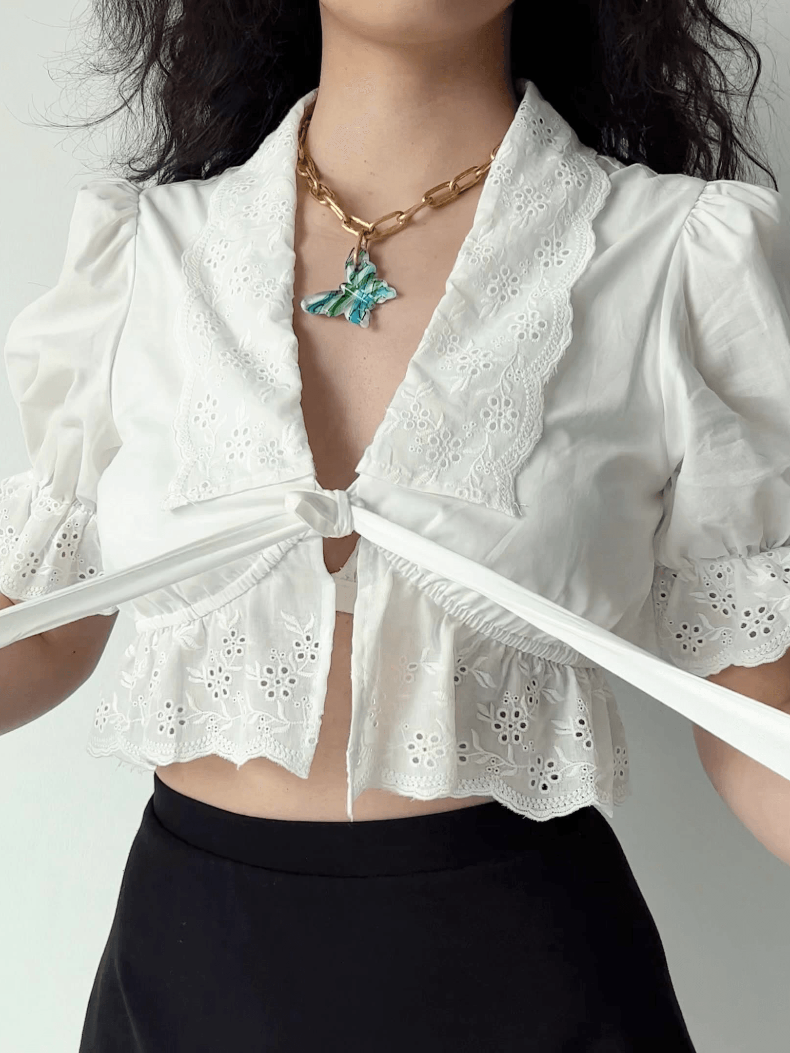 Maxct French Court Style Puff Sleeve Embroidered Tie White Shirt
