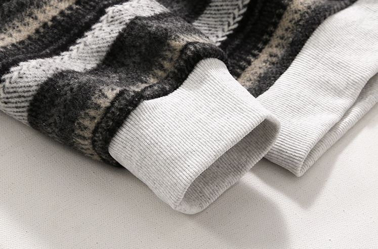 Maxct 5511 Black Stripe Longsleeve Sweater