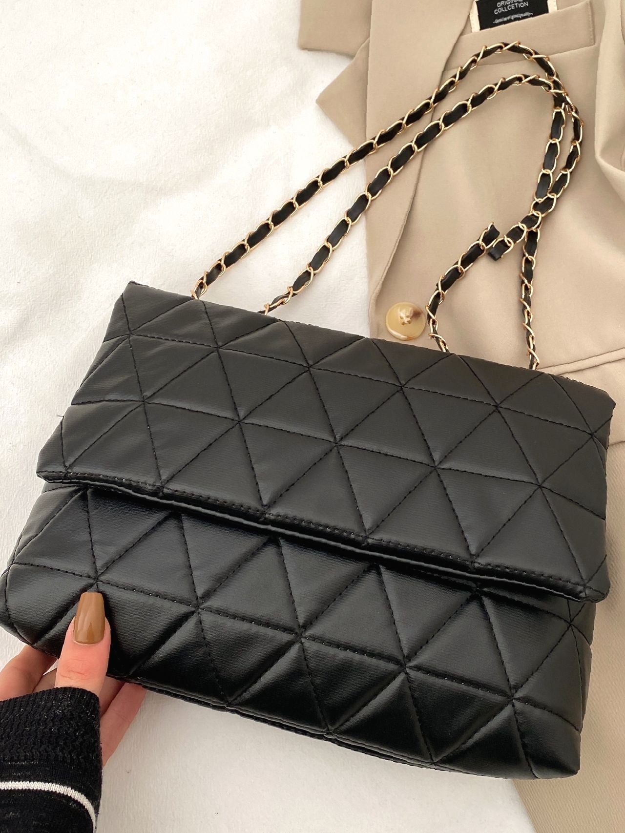 Maxct - Minimalist Quilted Chain Flap Square Bag - Women Tote Bags