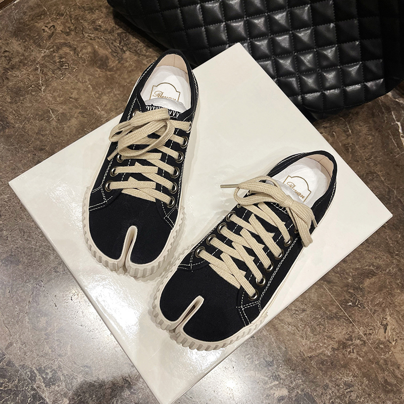 Tabi Sneakers Split Toe Mary Janes Canvas Women's