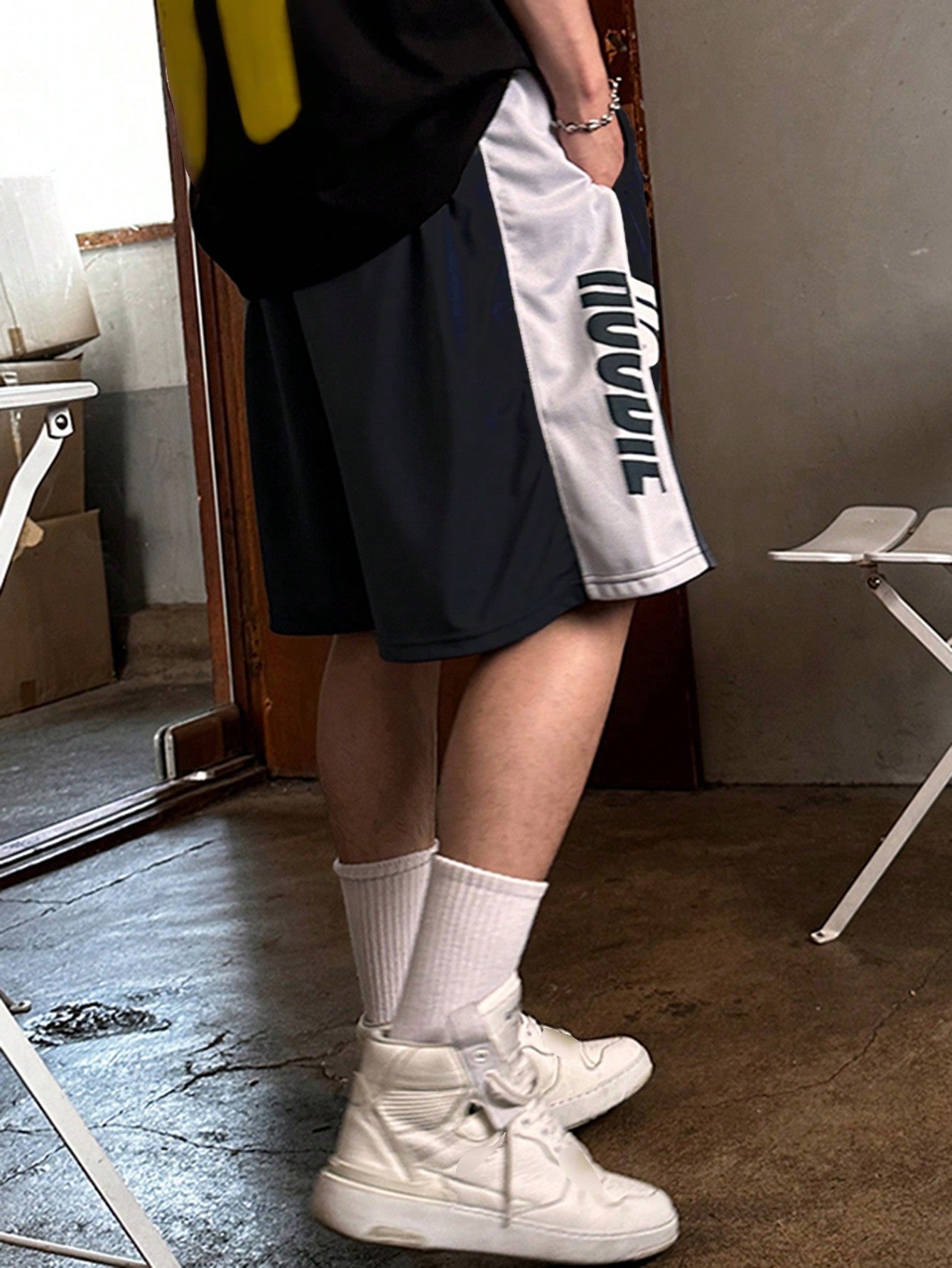 Maxct Men's Summer Letter Print Shorts