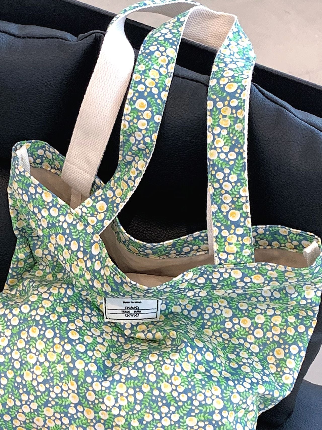 Maxct - Ditsy Floral Graphic Shopper Bag  - Women Tote Bags