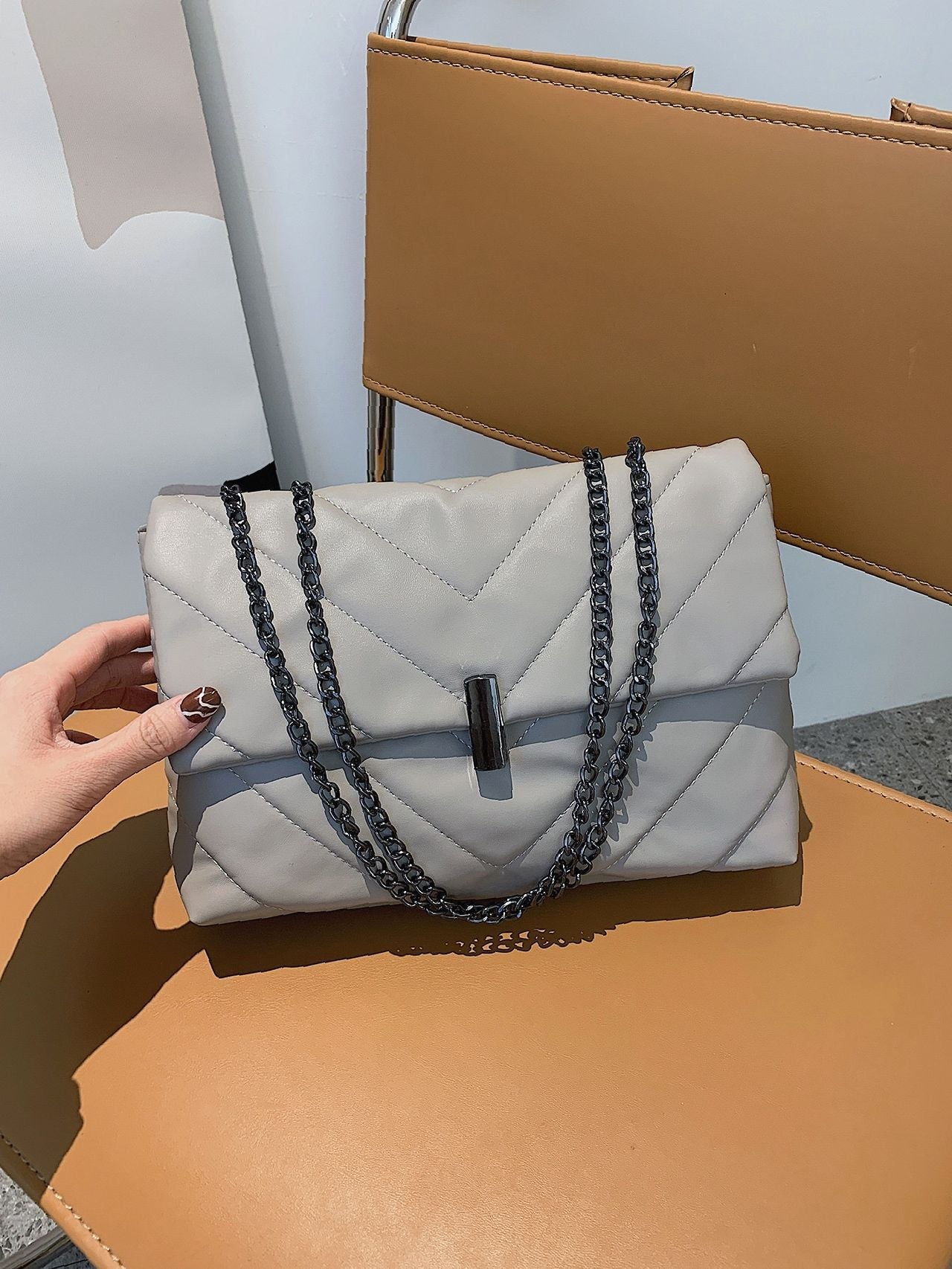 Maxct - Chevron Chain Tote Bag  - Women Tote Bags