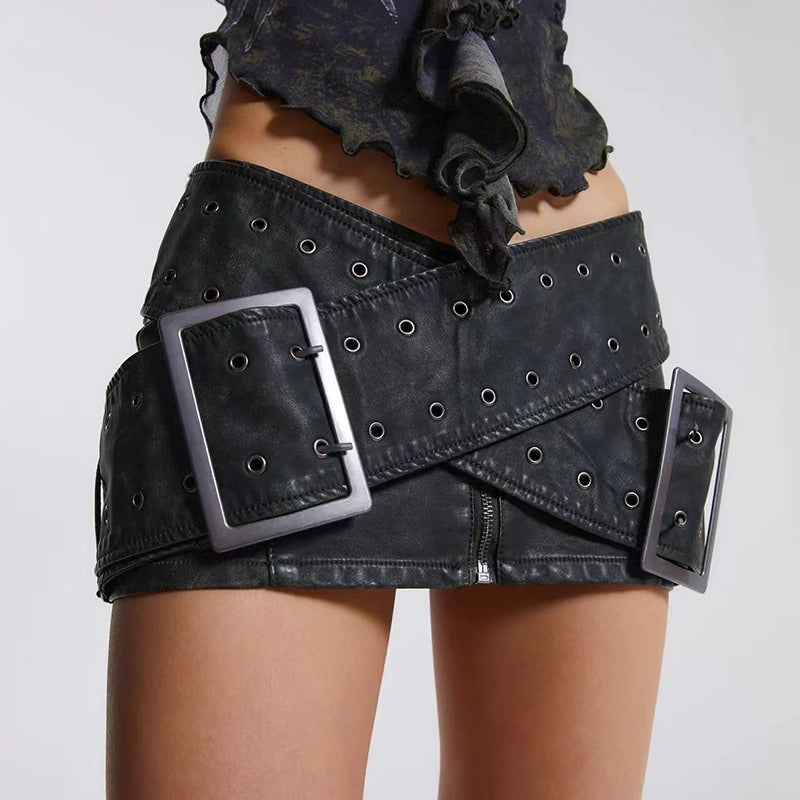 Huge Buckle Micro Skirt Maxct