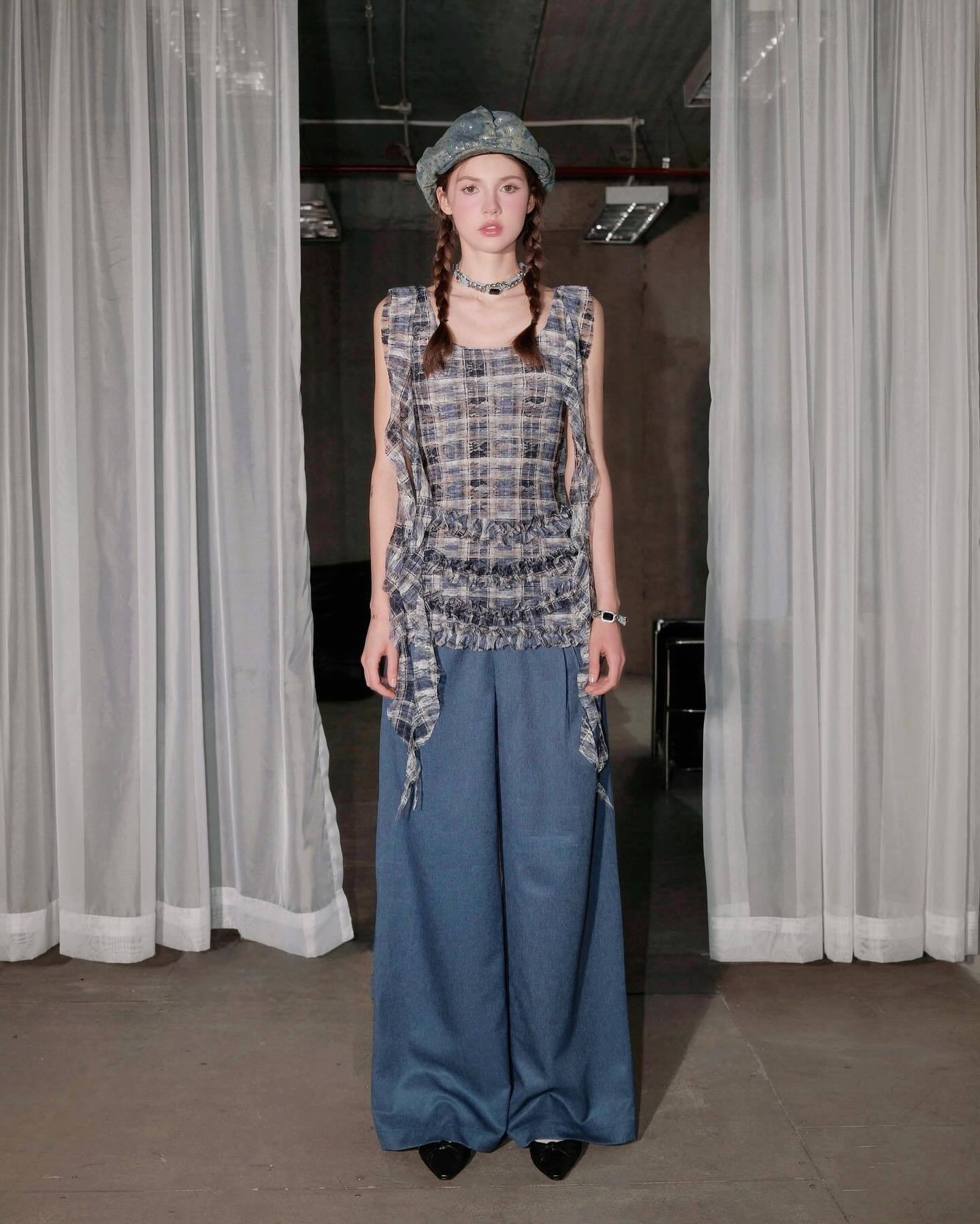 Pleated Plaid Miniskirt Sleeveless Dress Maxct