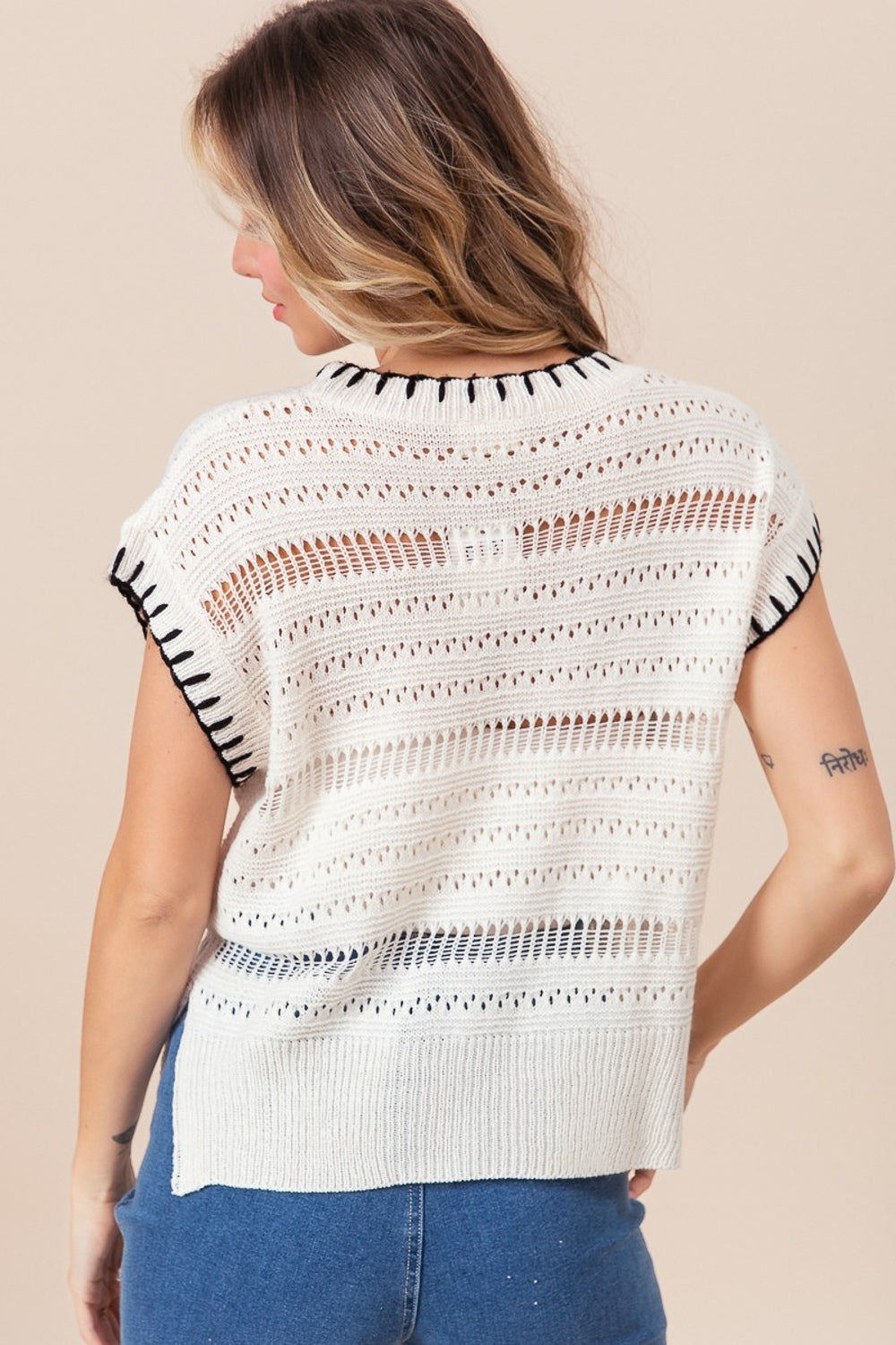Maxct &BiBi Stitch Edge Pointelle Side Slit Sweater Vest