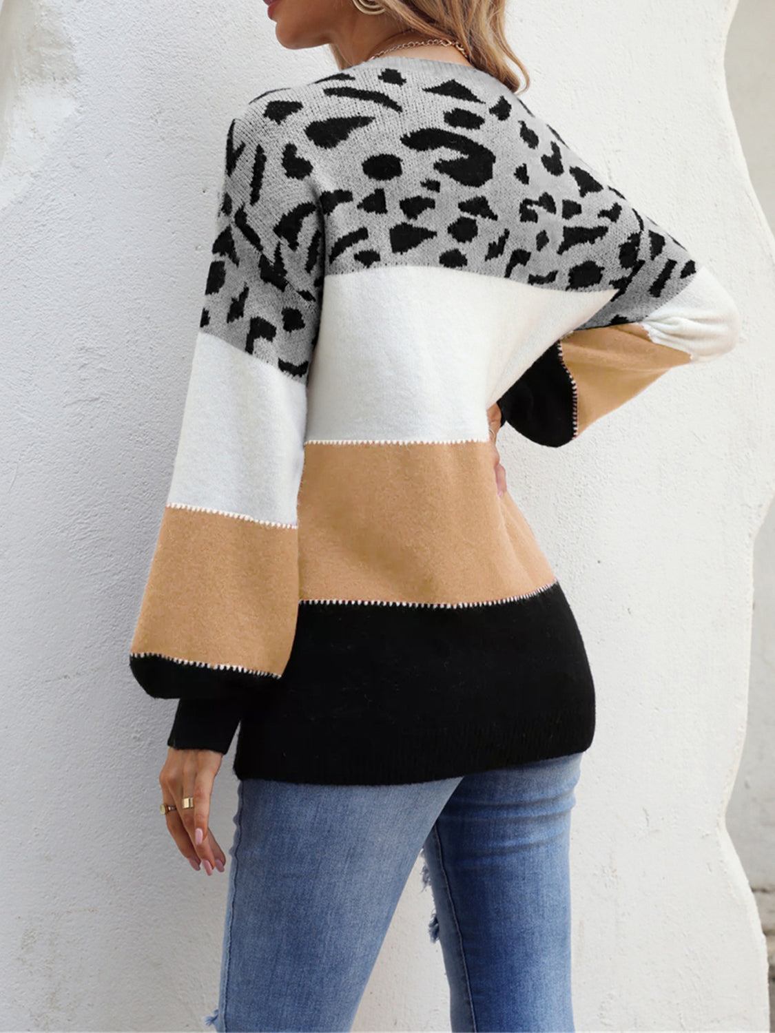 Maxct &Color Block Round Neck Sweater